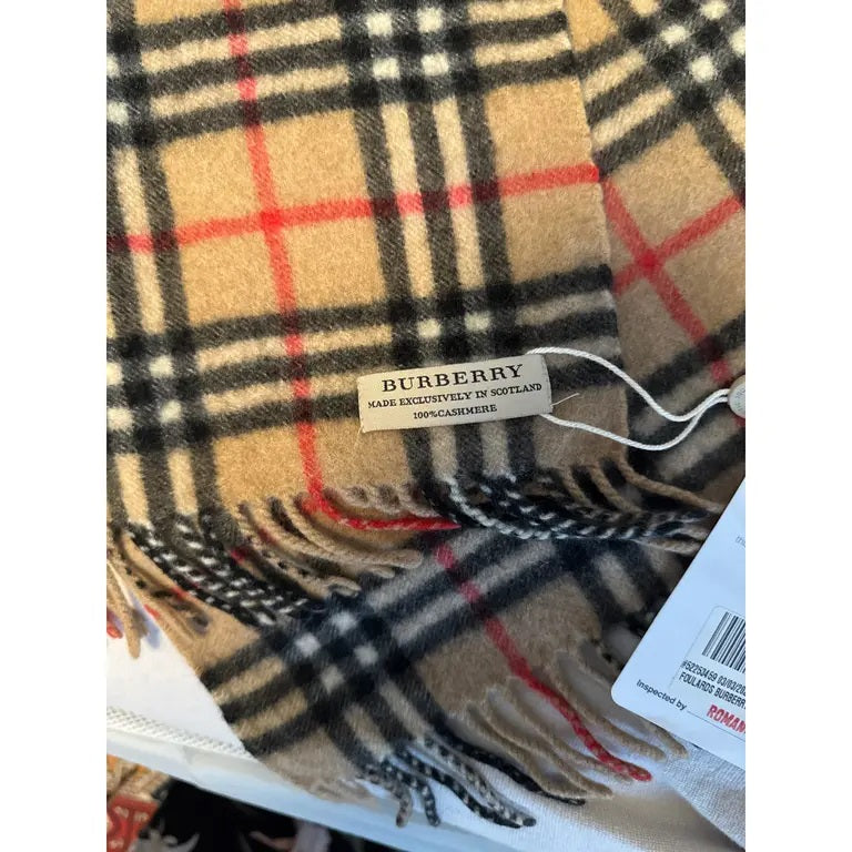 Ladies Vintage Burberry Scarve